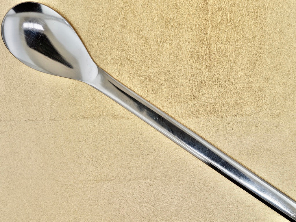 Yakusaji - A dual-ended dispensing spoon for powders