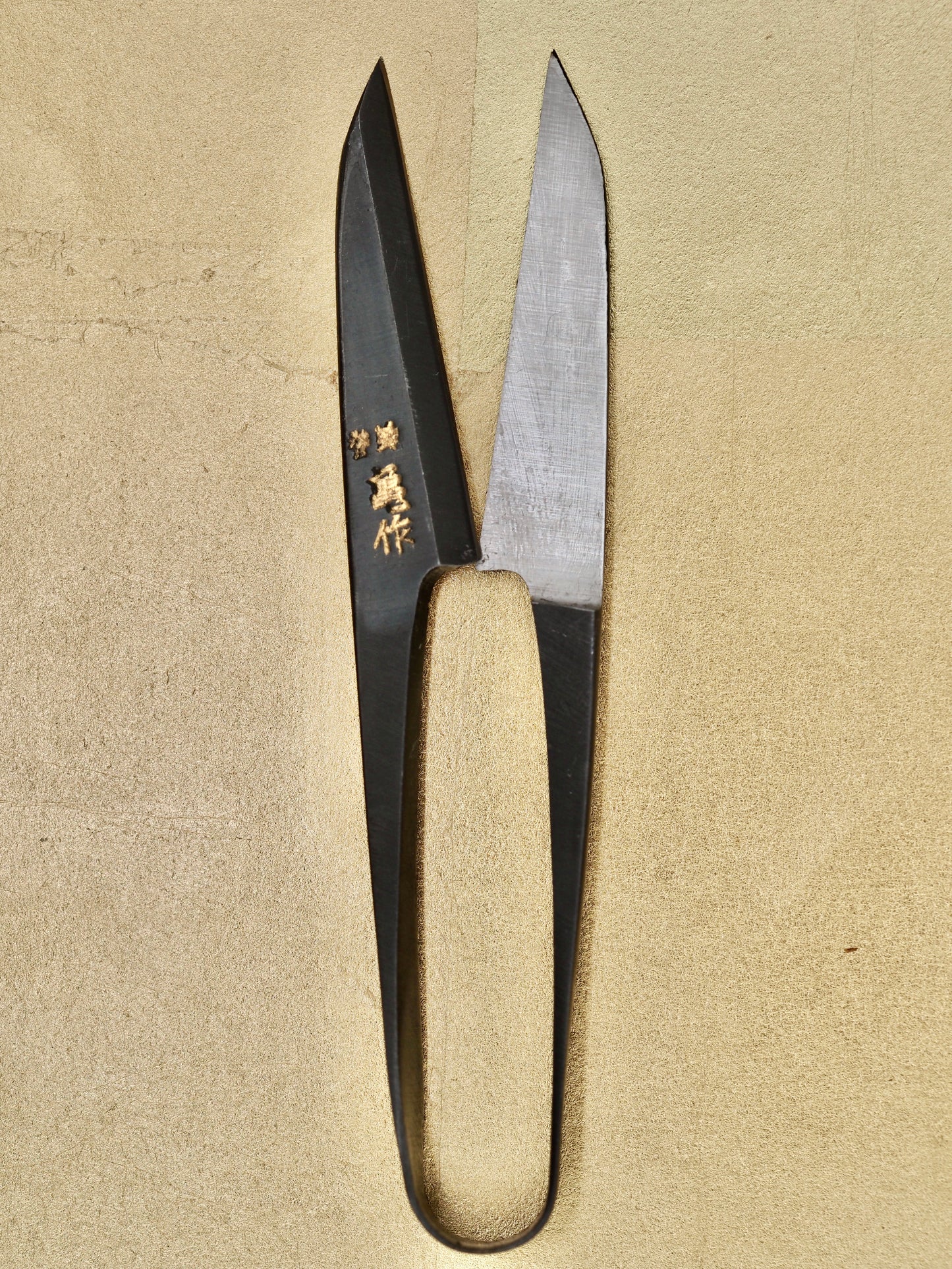 Traditional Japanese Kamesaku Oxidized Model Scissors
