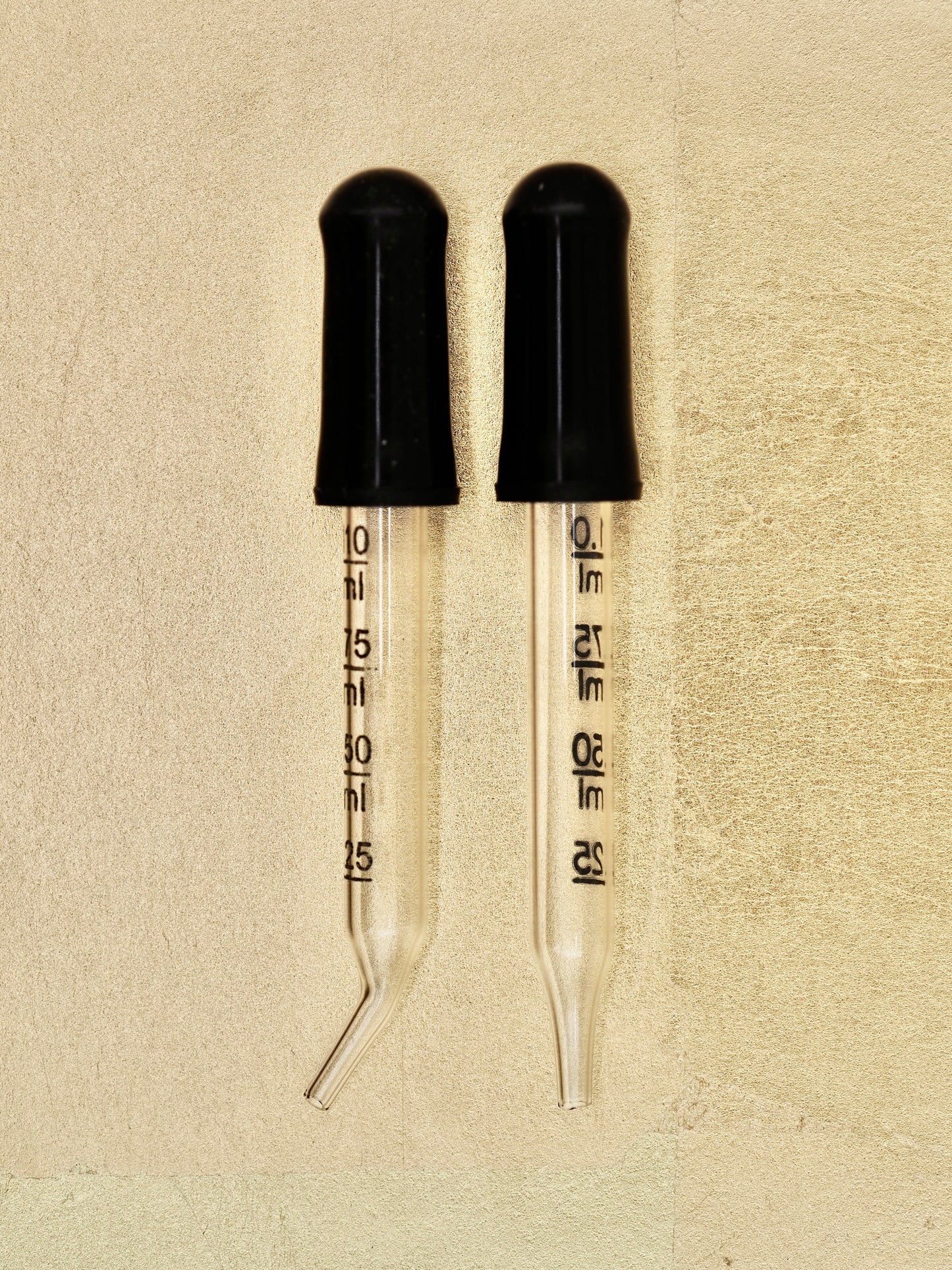 Glass Pipette (Pair)