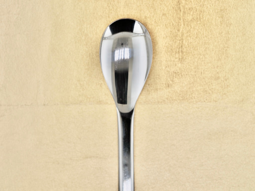 Yakusaji - A dual-ended dispensing spoon for powders