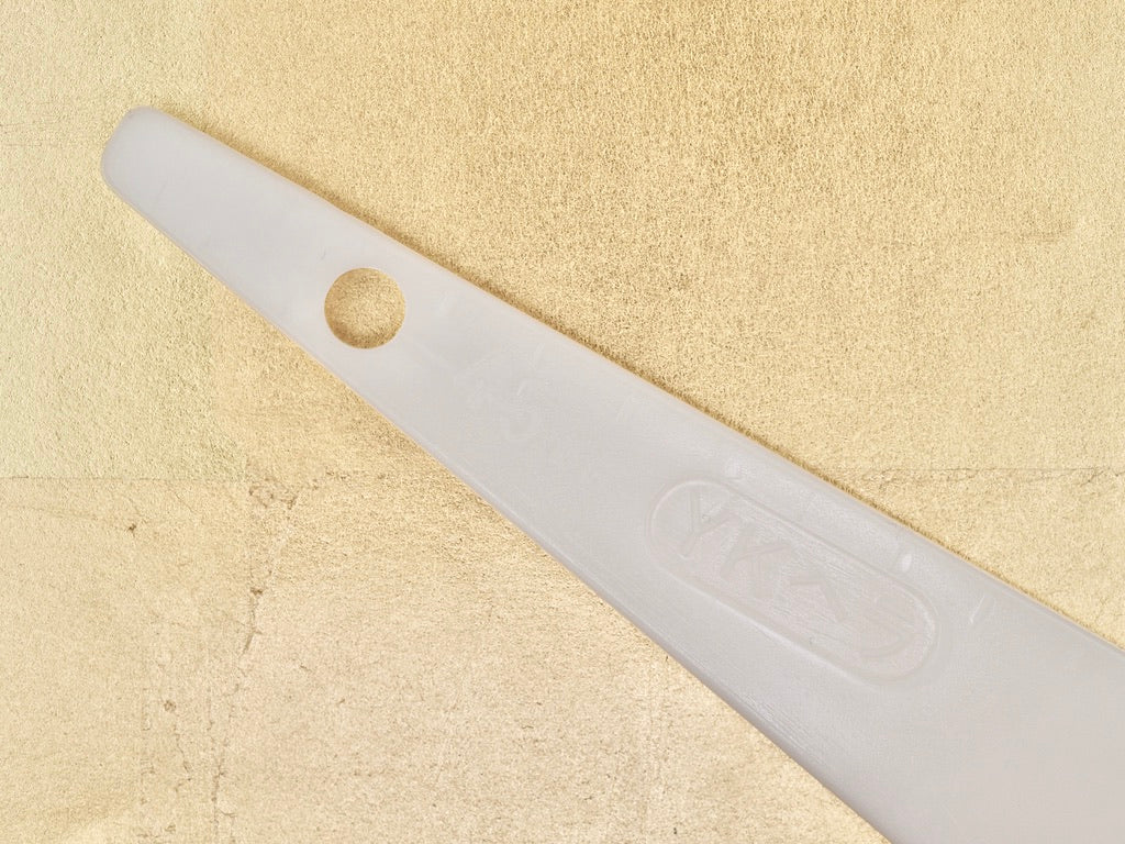 Plastic Mixing Spatula (45mm)