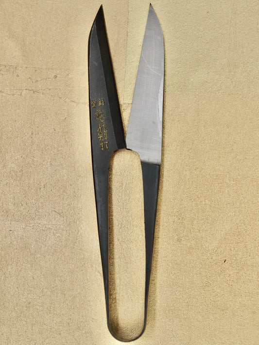 Traditional Japanese Kamesaku Long-Blade Model Scissors