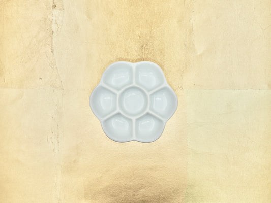 Plum Motif Palette (8.5cm): Japanese-ceramic ware